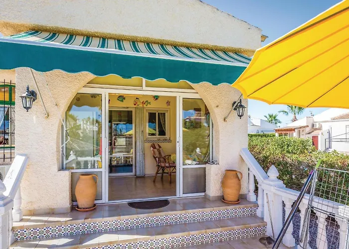 Urb San Luis Holiday home *